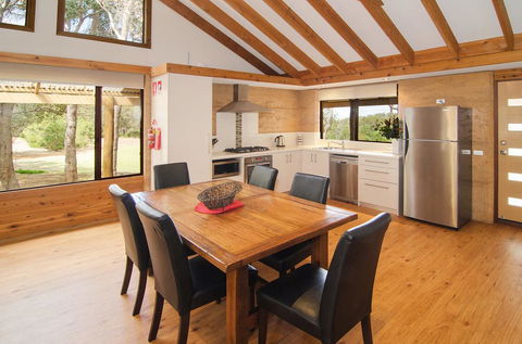 Woodstone Possum Cottage - Accommodation in Bendigo 2
