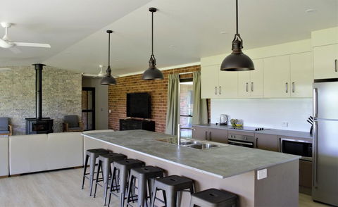 Woolshed Hill Estate - Accommodation in Bendigo 1