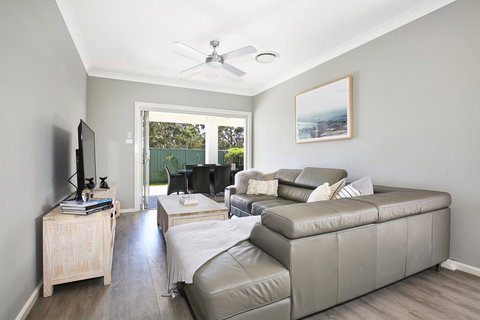 Wowly Waters - Pet Friendly - 1 Min Walk To Beach - Accommodation in Bendigo 0