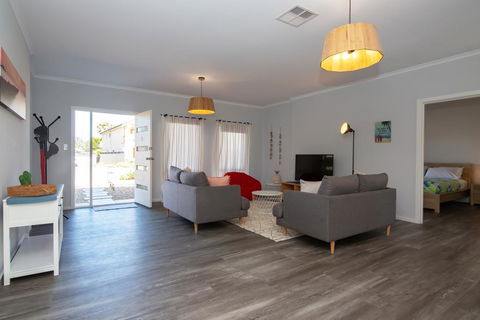Xanadu - Aldinga Beach - Accommodation in Bendigo 3
