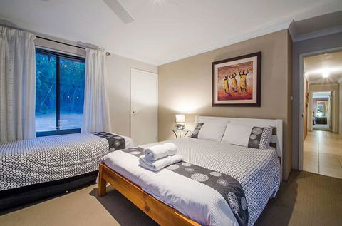 Yallingup Pet Friendly Bush Retreat - Accommodation in Bendigo 2