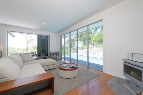 YARINGA - Retreat Style Accomodation With Swimming Pool - Accommodation in Bendigo 0