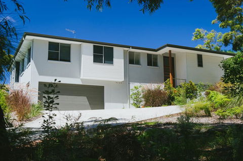 YARINGA - Retreat Style Accomodation With Swimming Pool - Accommodation in Bendigo 1