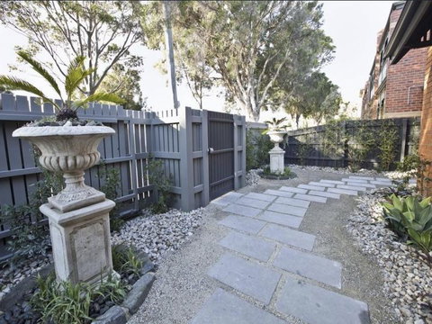 Your Home Away From Home - Accommodation in Bendigo 1