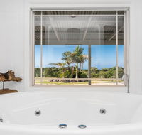 Your Luxury Escape - Byron Sunset Breeze - Accommodation in Bendigo