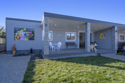 Zoo Villas : Villa Zebra - Central Wynyard - Accommodation in Bendigo 0