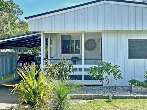 A AMITY BEACH BABY - Accommodation in Bendigo 0