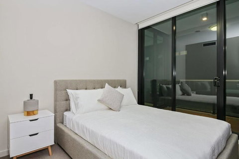 A Comfy Albert Park Apt Next To Grand Prix Circuit - Accommodation in Bendigo 3
