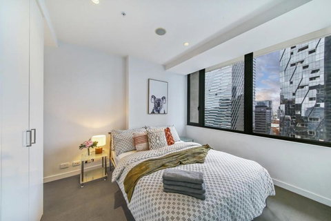 A Comfy & Stylish 2BR Apt Near Southern Cross - Accommodation in Bendigo 4