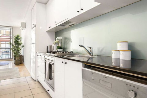 A Modern & Stylish Studio Next To Darling Harbour - Accommodation in Bendigo 3