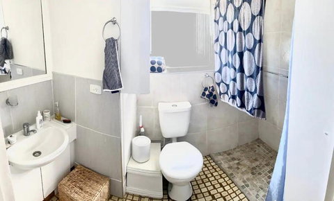 Absolute Beachfront Main Beach Gold Coast - Accommodation in Bendigo 1