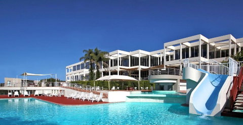 Absolute Beachfront Opal Cove Resort - Accommodation in Bendigo 0