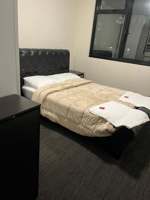 Adelaide City Vibe - Accommodation in Bendigo 0