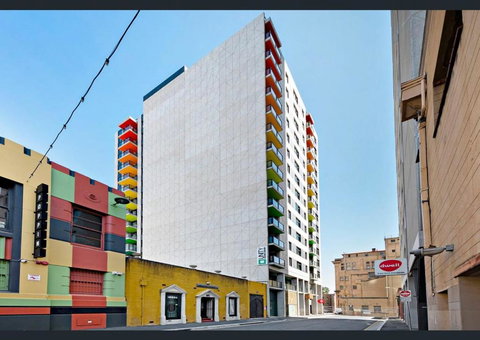 Adelaide City Vibe - Accommodation in Bendigo 2