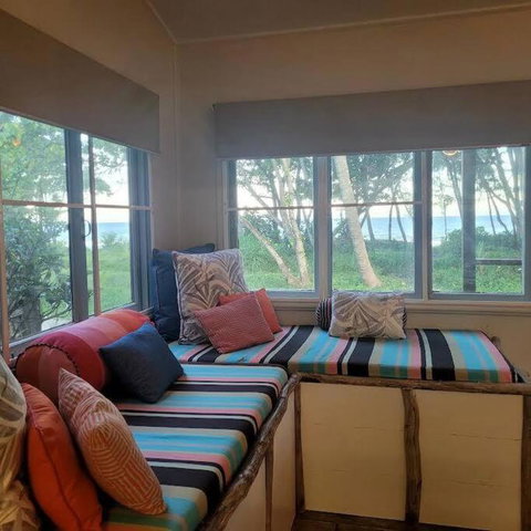 Absolute Beachfront Cottage - Accommodation in Bendigo 3