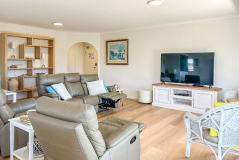 Albacore 7 Waterfront Unit - Accommodation in Bendigo 3