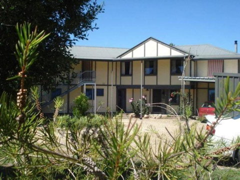 Alpzview Guesthouse - Accommodation in Bendigo 0