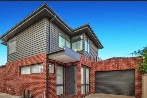 Alexina St Albans - Accommodation in Bendigo 0