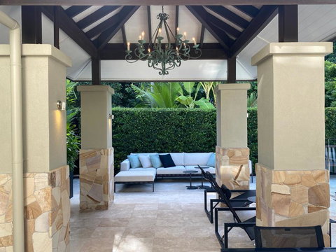 AQUA Beachfront Villa Port Douglas - Accommodation in Bendigo 2