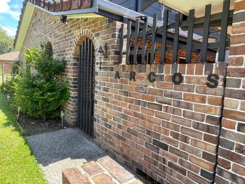 Arcos - Accommodation in Bendigo 0