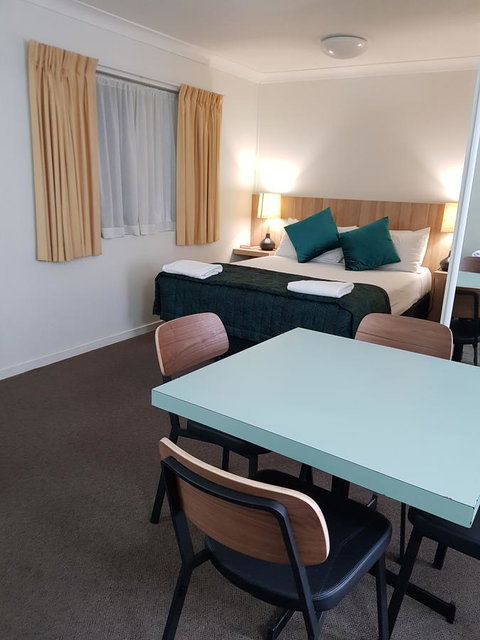 Southport Motel & Apartments - Accommodation in Bendigo 5