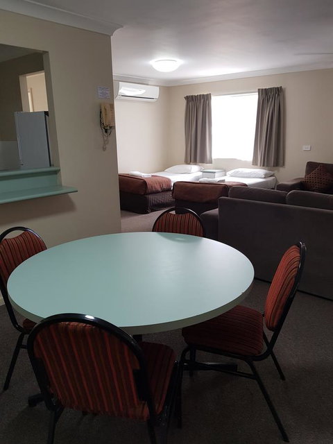 Southport Motel & Apartments - Accommodation in Bendigo 10