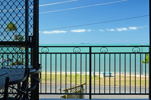 Whitsunday Waterfront Apartments - Accommodation in Bendigo 16