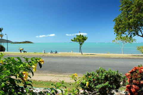 Whitsunday Waterfront Apartments - Accommodation in Bendigo 15