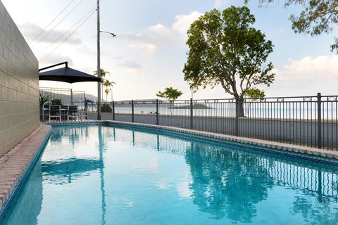 Whitsunday Waterfront Apartments - Accommodation in Bendigo 1