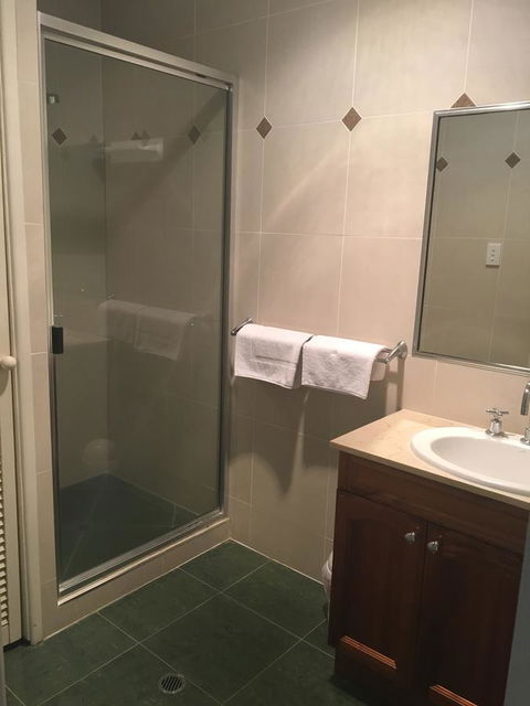 Whitsunday Waterfront Apartments - Accommodation in Bendigo 27