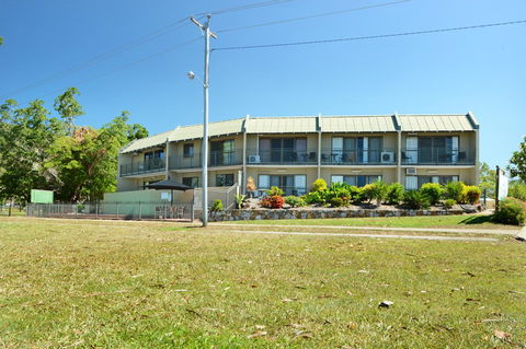 Whitsunday Waterfront Apartments - Accommodation in Bendigo 10
