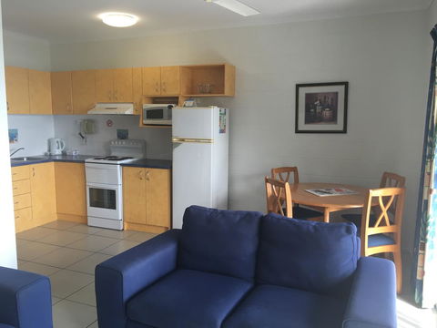 Whitsunday Waterfront Apartments - Accommodation in Bendigo 20