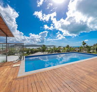 Viewpoint Holiday Home - Cannonvale - Accommodation in Bendigo