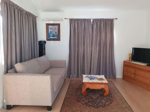 Bee-Haven Cottage - Accommodation in Bendigo 6