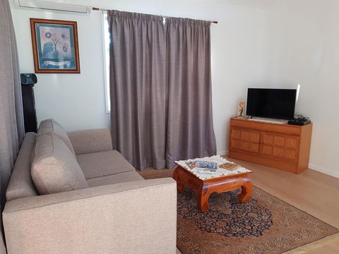 Bee-Haven Cottage - Accommodation in Bendigo 5
