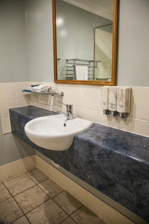 Eastgate On The Range Motel - Accommodation in Bendigo 8