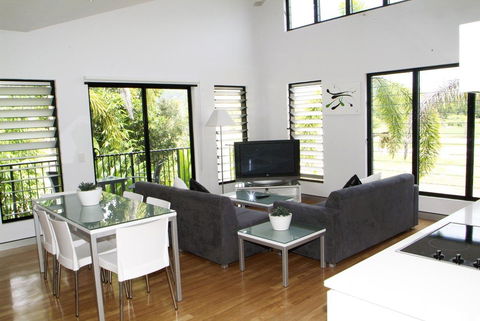Hinchinbrook Holiday Apartments - Accommodation in Bendigo 24