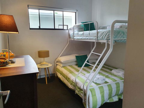 Hinchinbrook Holiday Apartments - Accommodation in Bendigo 20