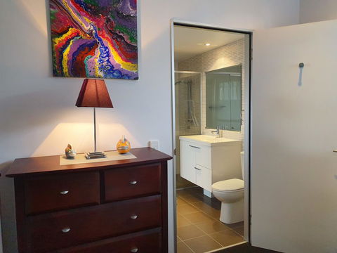 Hinchinbrook Holiday Apartments - Accommodation in Bendigo 16