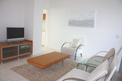 Private Seaview Apartment At Peninsula - Airlie Beach - Accommodation in Bendigo 1