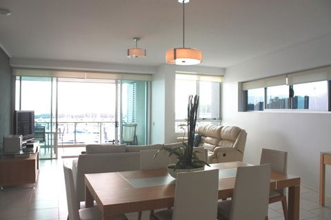 Private Seaview Apartment At Peninsula - Airlie Beach - Accommodation in Bendigo 7