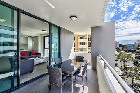 Flynn Brisbane - Accommodation in Bendigo 2