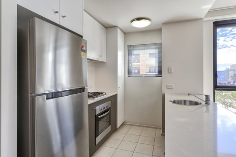 Flynn Brisbane - Accommodation in Bendigo 10