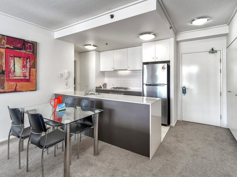 Flynn Brisbane - Accommodation in Bendigo 39