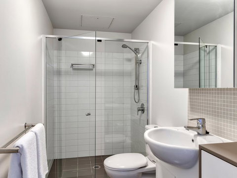 Flynn Brisbane - Accommodation in Bendigo 38