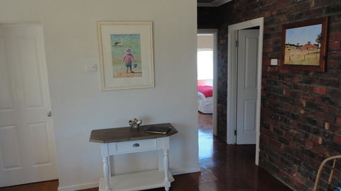 Ratcliff Cottage - Accommodation in Bendigo 13