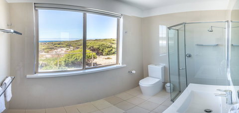 Hanson Bay Cabins - Accommodation in Bendigo 8