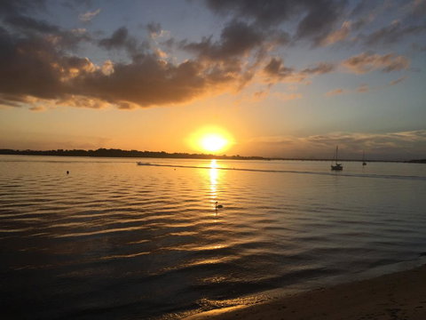 Modern Beach Villa - Accommodation in Bendigo 18