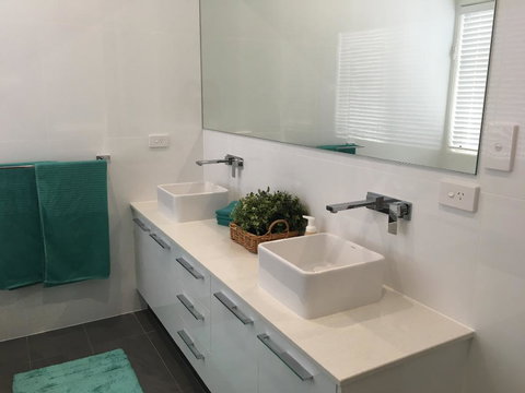 Modern Beach Villa - Accommodation in Bendigo 6