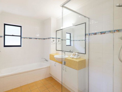 Mooloomba Five - Accommodation in Bendigo 12